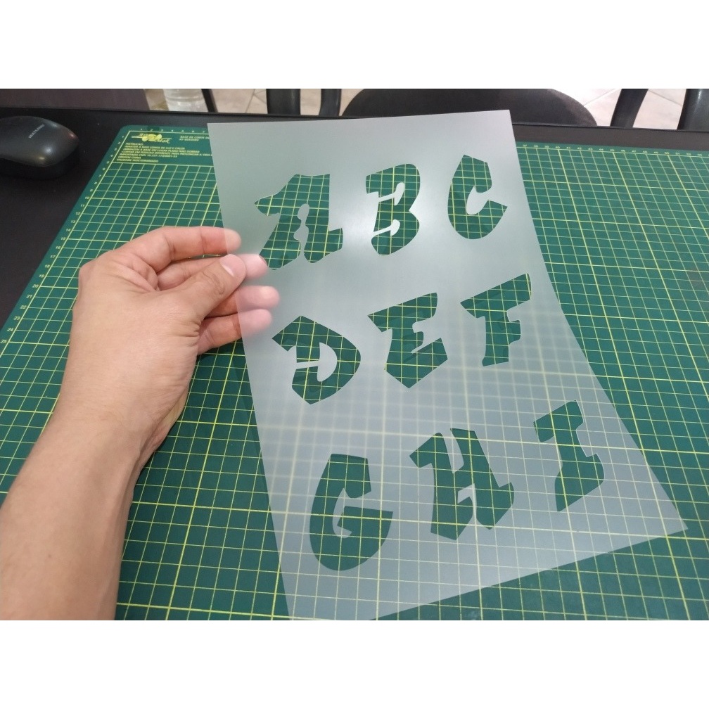 Stencil Letras Grafite com 5cm de altura para Pinturas e Aerografias