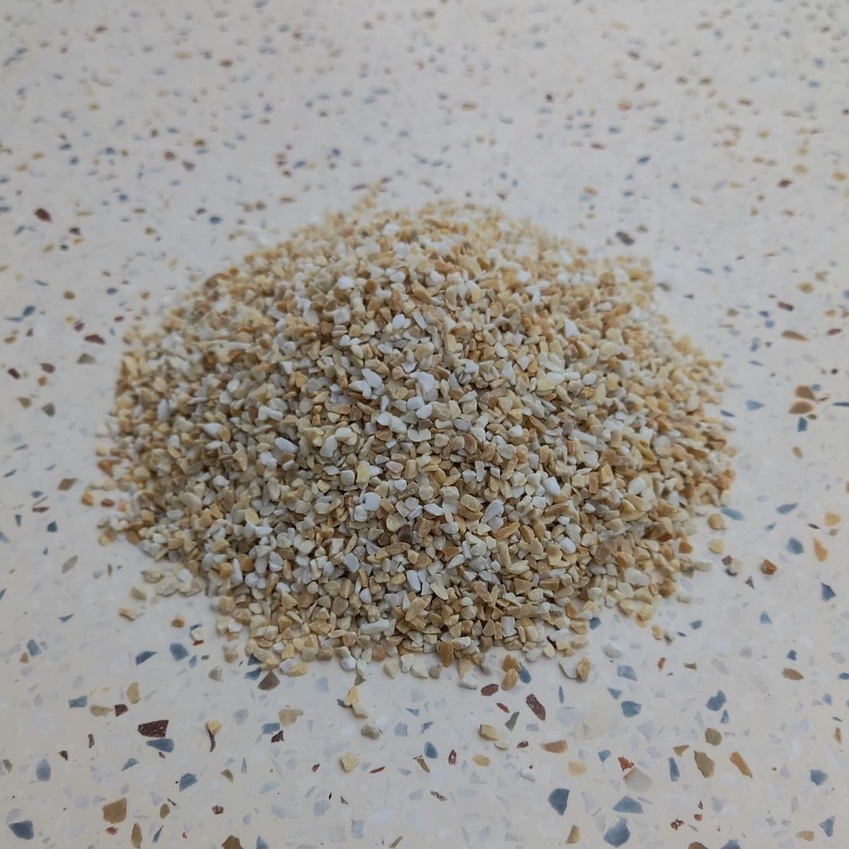 1KG PALHA PEDRISCO / Pedra  para decoração de vasos cactos, suculentas e jardim. Embalagens com 1KG PALHA