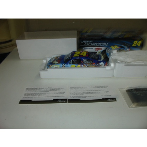 Speed Racer 124 Jeff Gordon Foundation Azul Norma 1/5040