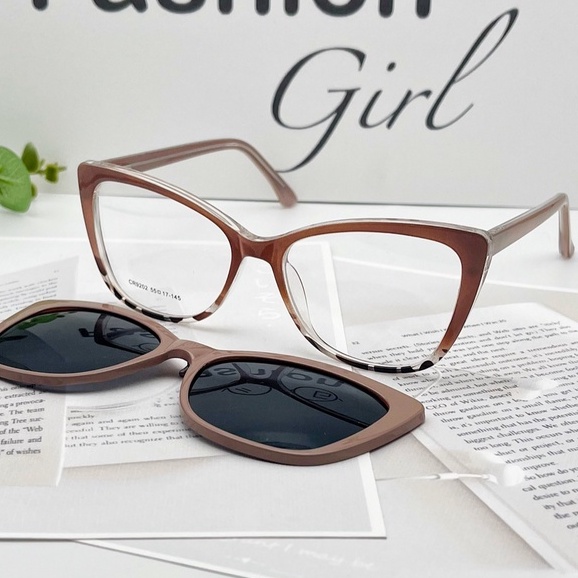 Armação De Óculos Feminino Clipon 2 EM 1 Lindo Lente Polarizado 9202