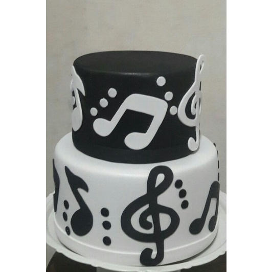 Bolo Fake Notas Musicais: Onde Comprar | BuscaProdutos