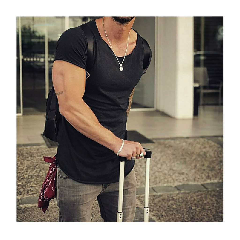 Camisa Camiseta Masculina Academia Long line Oversized Swag Gola canoa