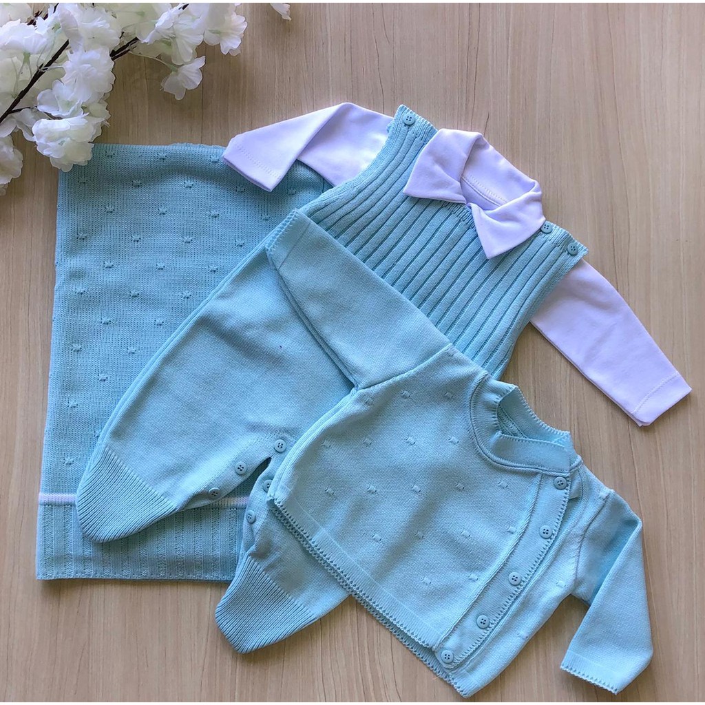 Saída de maternidade de em tricot  4 peças completa