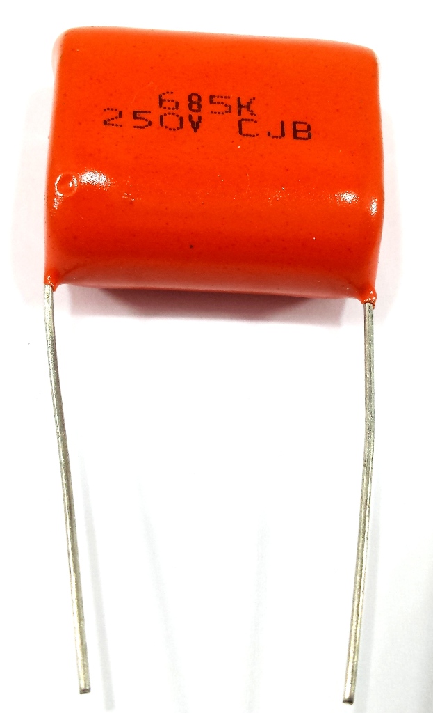 10 Capacitor Poliester 6m8 250v Para Driver de Titanium