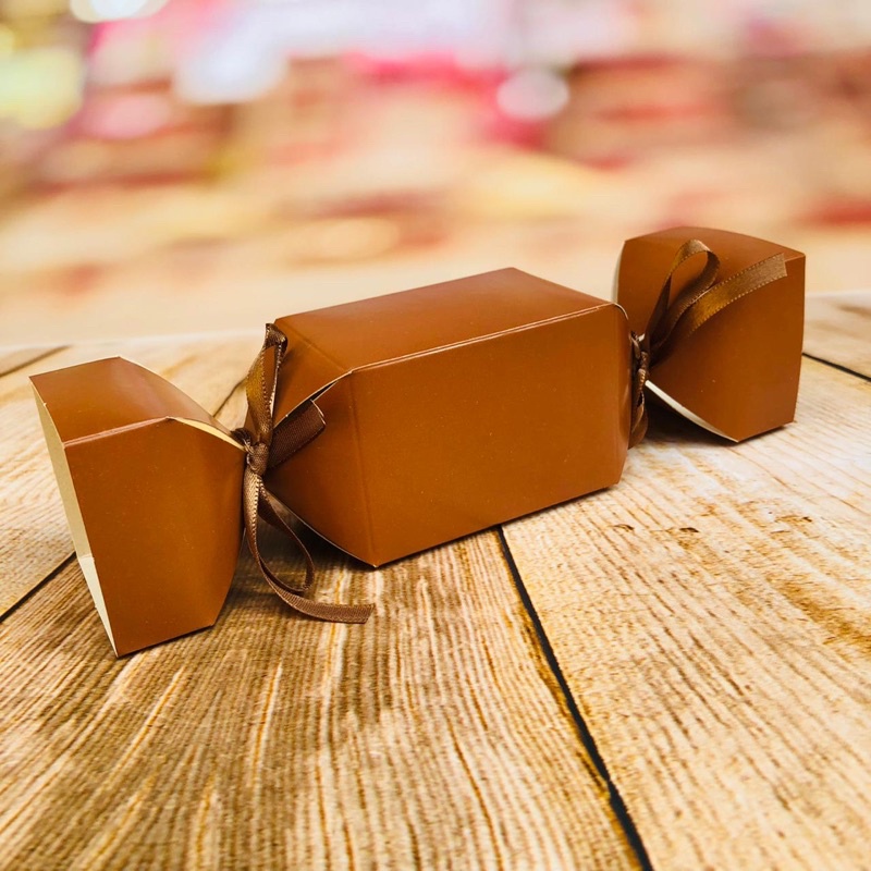 10 Caixa Bombom Caixa Bala Surpresa Doce festa COR MARROM 8.29 em Oferta na Shopee