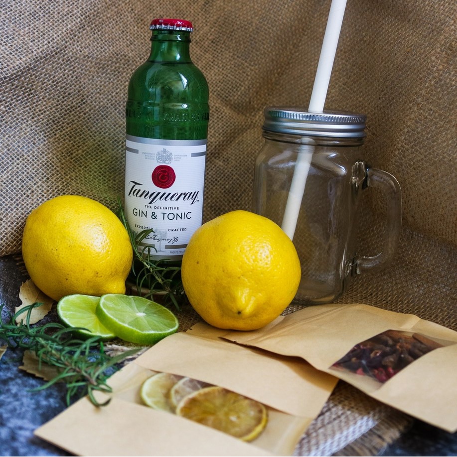 Kit Gin, Tonic and Spices Mini Shopee Brasil