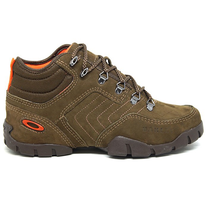 botinha da oakley de couro