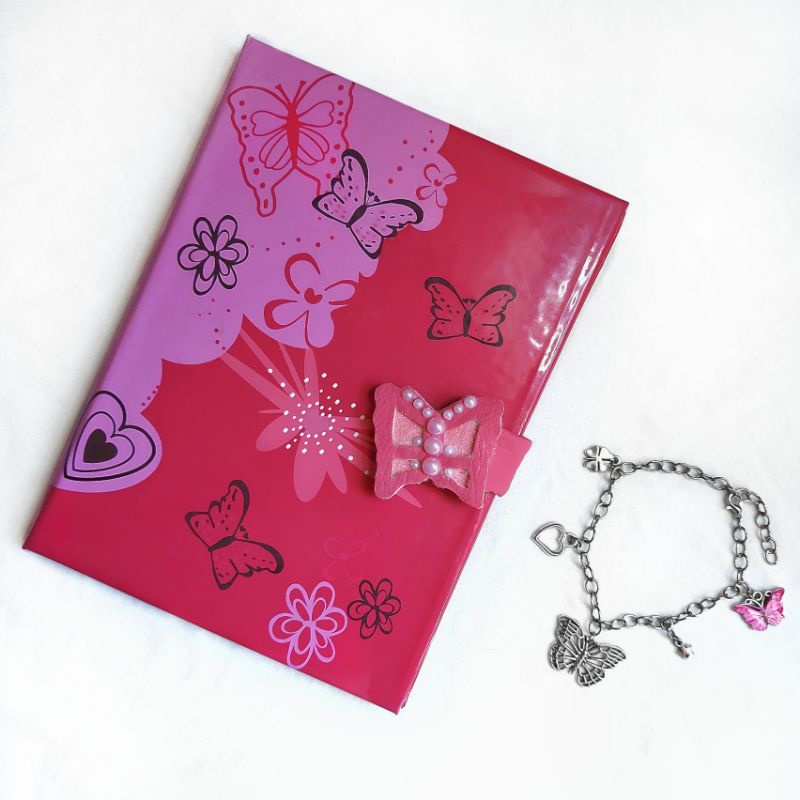 Diário da Barbie + pulseira do filme
