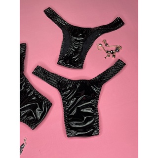 Calcinha de Aquendar fazer o tucking Vinil Preto Alças Largas