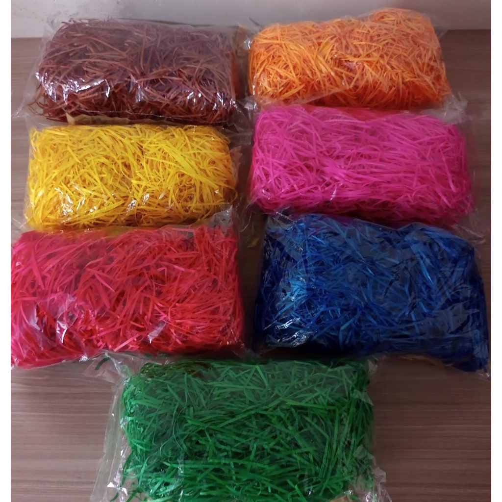 Palha madeira decorativa higienizada pacote com 40gr - Diversas cores em Oferta na Shopee