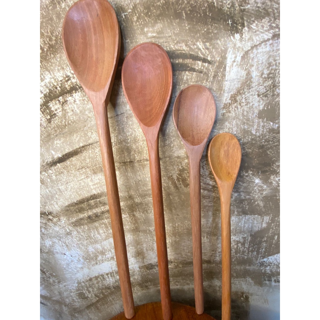 Kit 4 colheres de Pau de Madeira (27cm, 33cm, 38cm e 44cm)