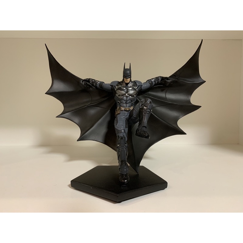 Iron Studios Batman Arkham Knight Escorrega o Preço