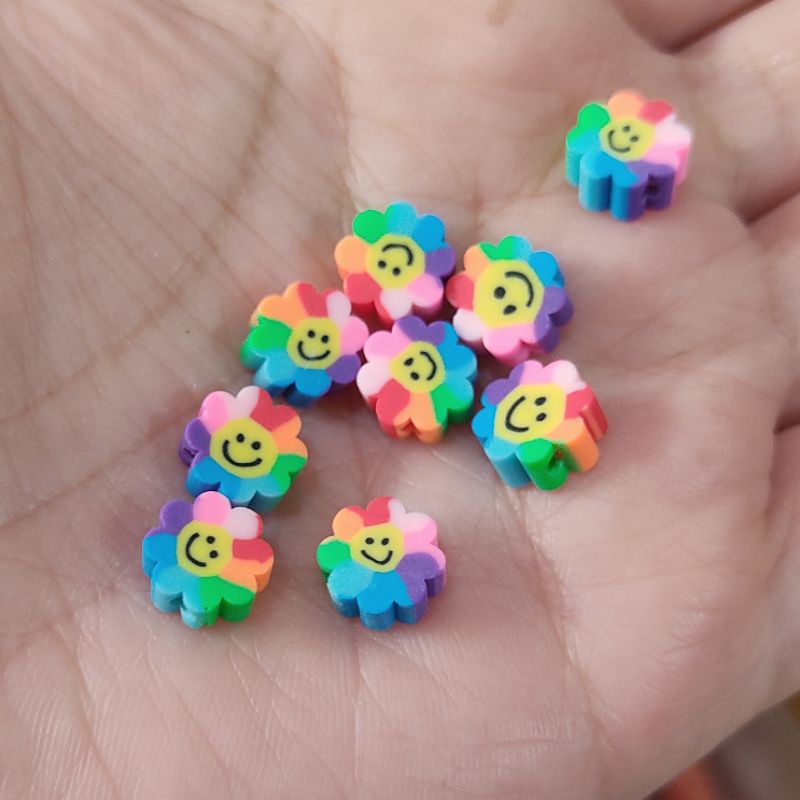 Miçanga Emborrachada para Strap Phone Colorfulwowfly Florzinha Arco Íris Fimo DIY Faça Você Mesmo