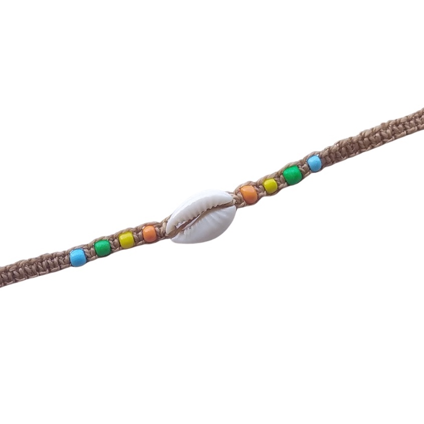 Tornozeleira com búzio e miçangas coloridas macramê artesanal praiana verão moda praia unissex