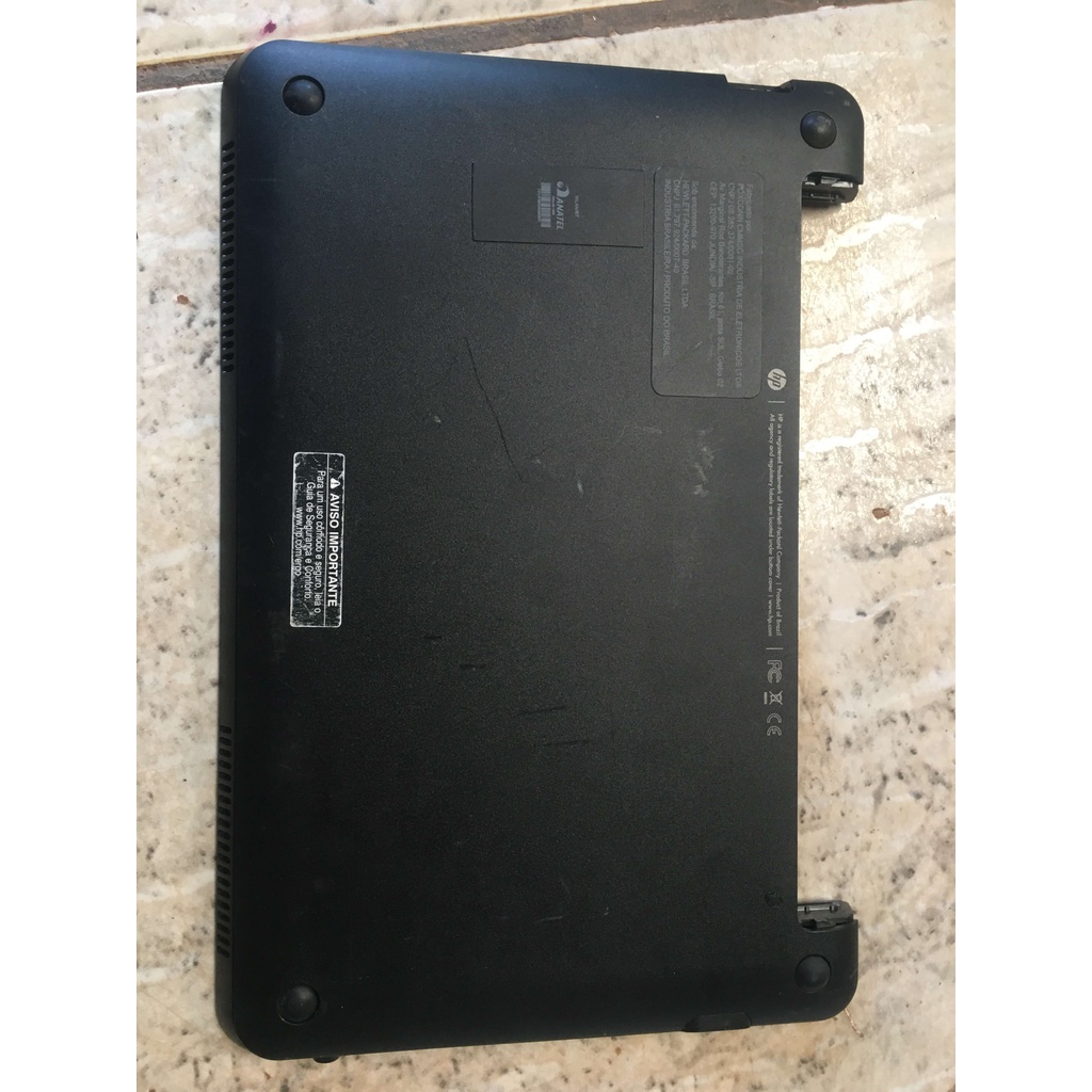 Moldura inferior   Usada Netbook hp Modelo mini 210
