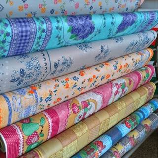 Toalha de mesa Redonda ou Quadrada De Plástico Térmico e Impermeável 1,00 x 1,40 Forro de Mesa 4 6 8 10 Lugares Decoração Cozinha em Oferta na Shopee