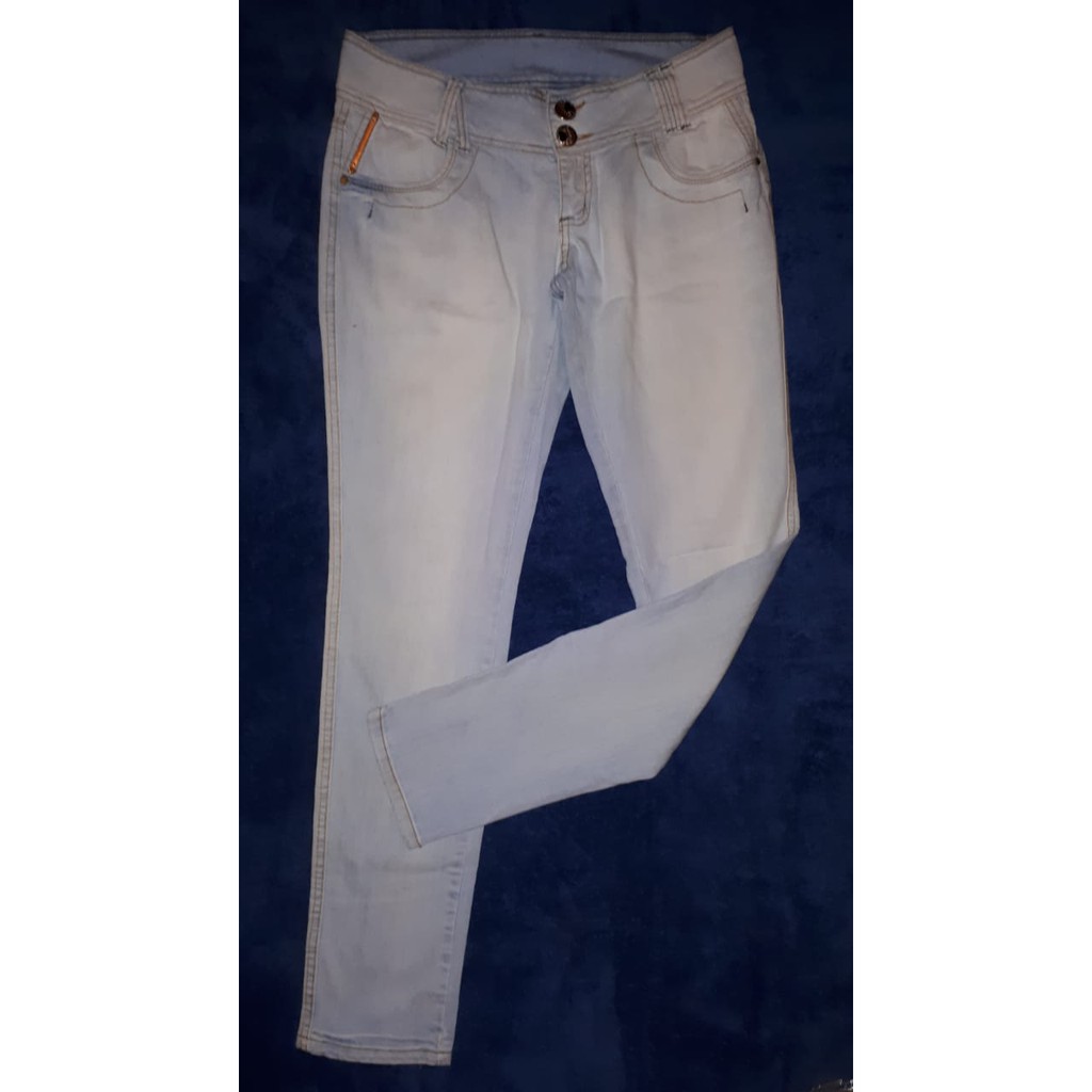 BS$ 567 - Calça jeans modelagem delavê, Empório, 100% algodão, tamanho 40