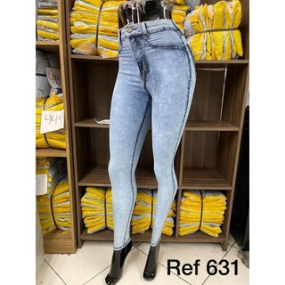Calça Jeans Skinny marmorizada denim premium