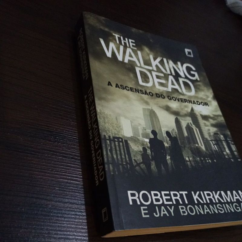 The Walking Dead - A Ascensão do Governador [LIVRO] - Capa comum