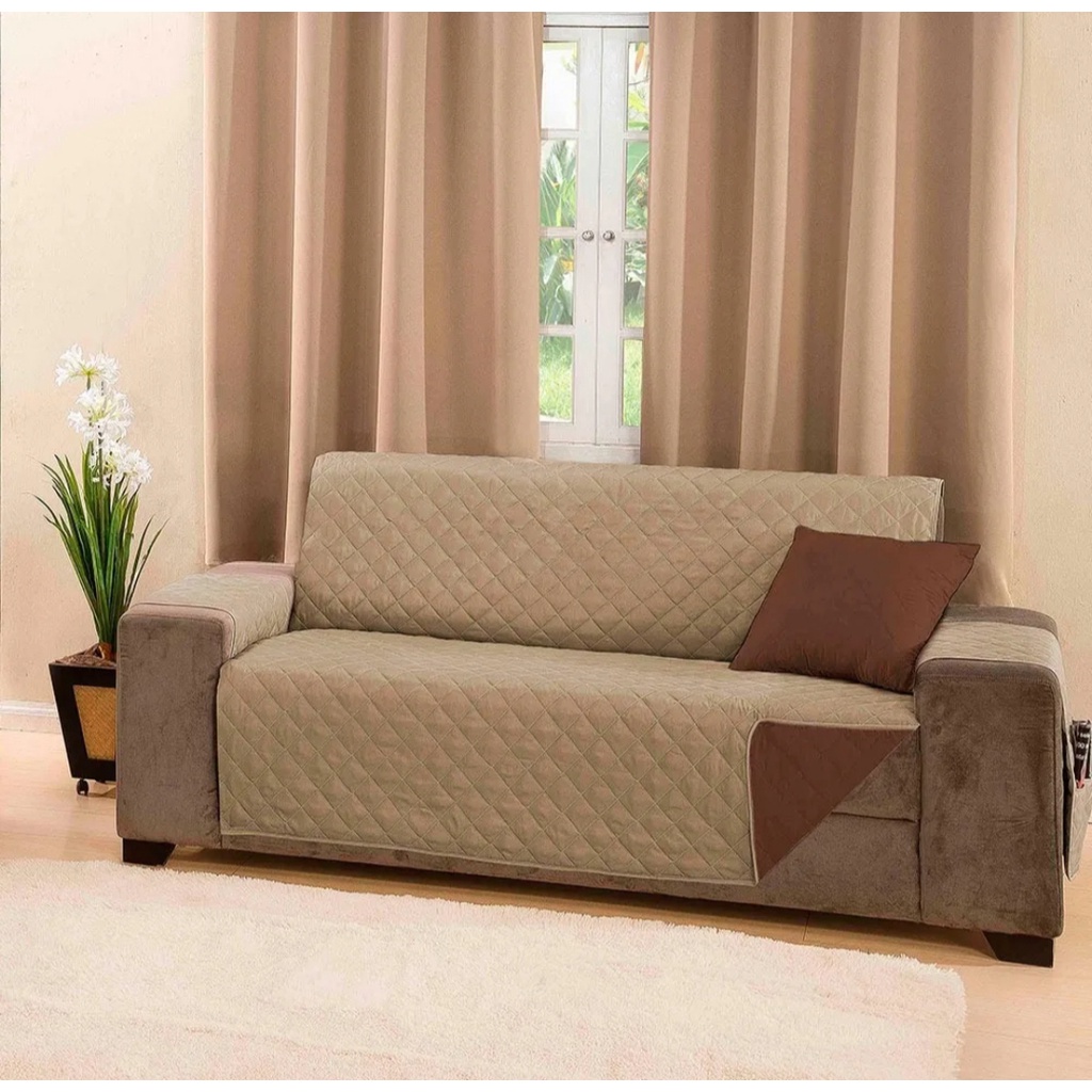 capa protetor para sofá 1,80m assento dupla face acabamento em viés com porta treco no braço direito