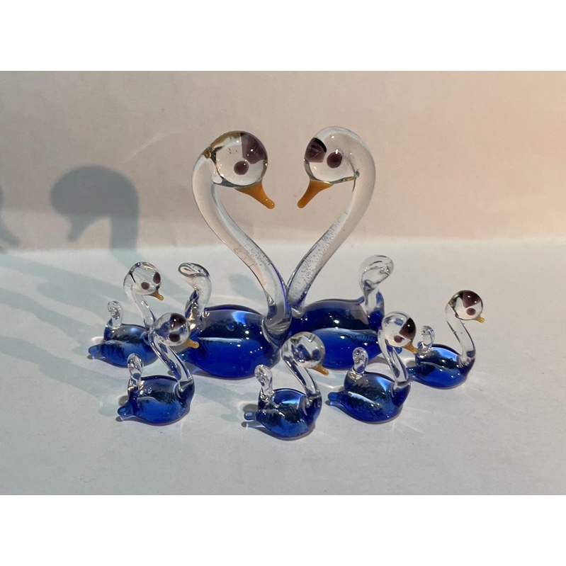 Miniaturas de cristal Murano família casal de cisne com asa colorida