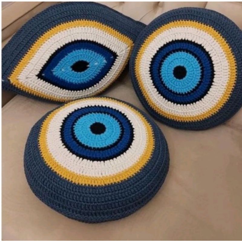 Almofada olho grego Luxo em crochê com enchimento (Leia a descrição)