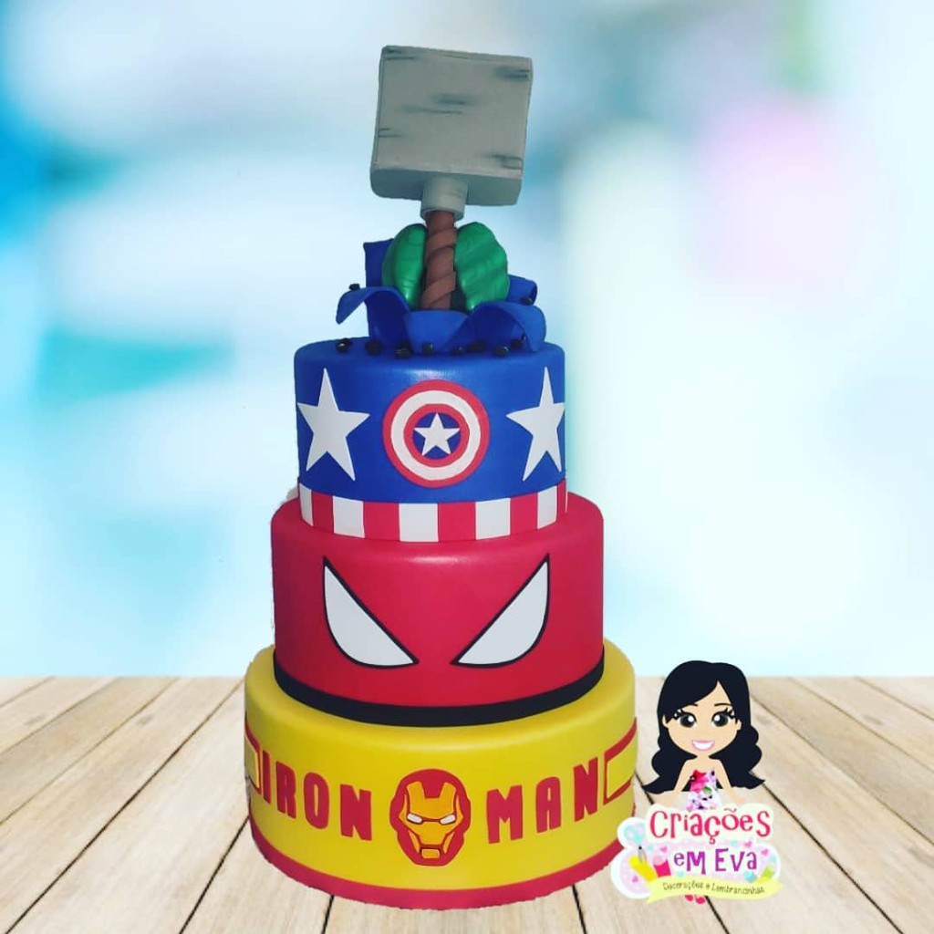 Bolo Fake Vingadores Modelo 3D