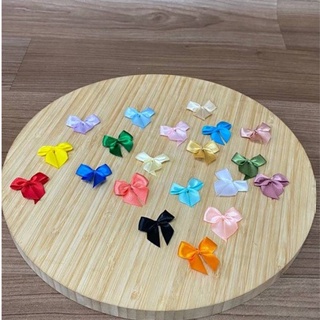 Laço de cetim  2cm com 50 unidades-lembrancinha- 2x2cm em Oferta na Shopee