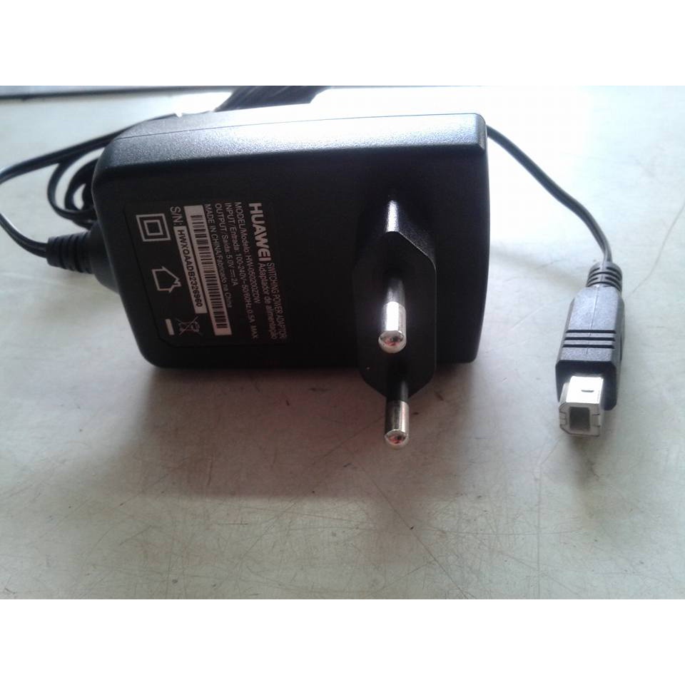 Fonte Roteador 3g Huawei Hw-050200zdw Preto Usado