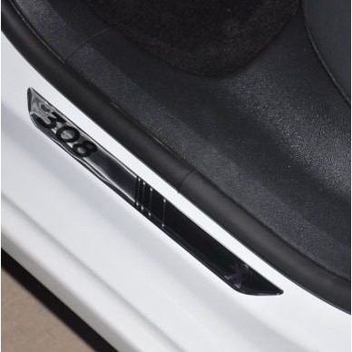 Protetor Cromado Relevo 3d Soleira Porta Carro Peugeot 308