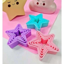 Cortador Em Plastico Estrela Pasta Americana E Biscuit *Envio Cor Aleatório*