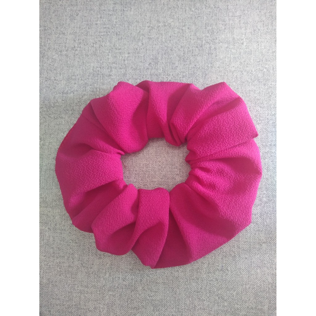 Scrunchie de crepe xuxinha frufru buchinha amarrador de cabelo blogueira da moda