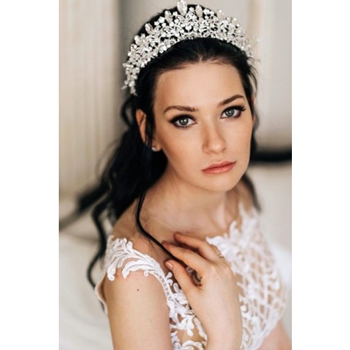 Coroa tiara porta coque prata com cristais noiva festa de 15 anos brilho casamento penteado