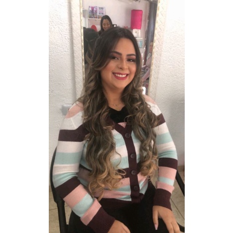 aplique tic tac castanho com luzes ondulado. As pontas são bem iluminadas escolha. dêntico human.