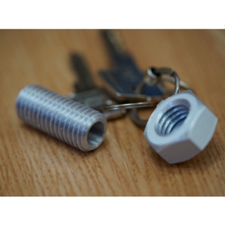 Chaveiro Parafuso Caixa Secreta / Compartimento Secreto em Oferta na Shopee