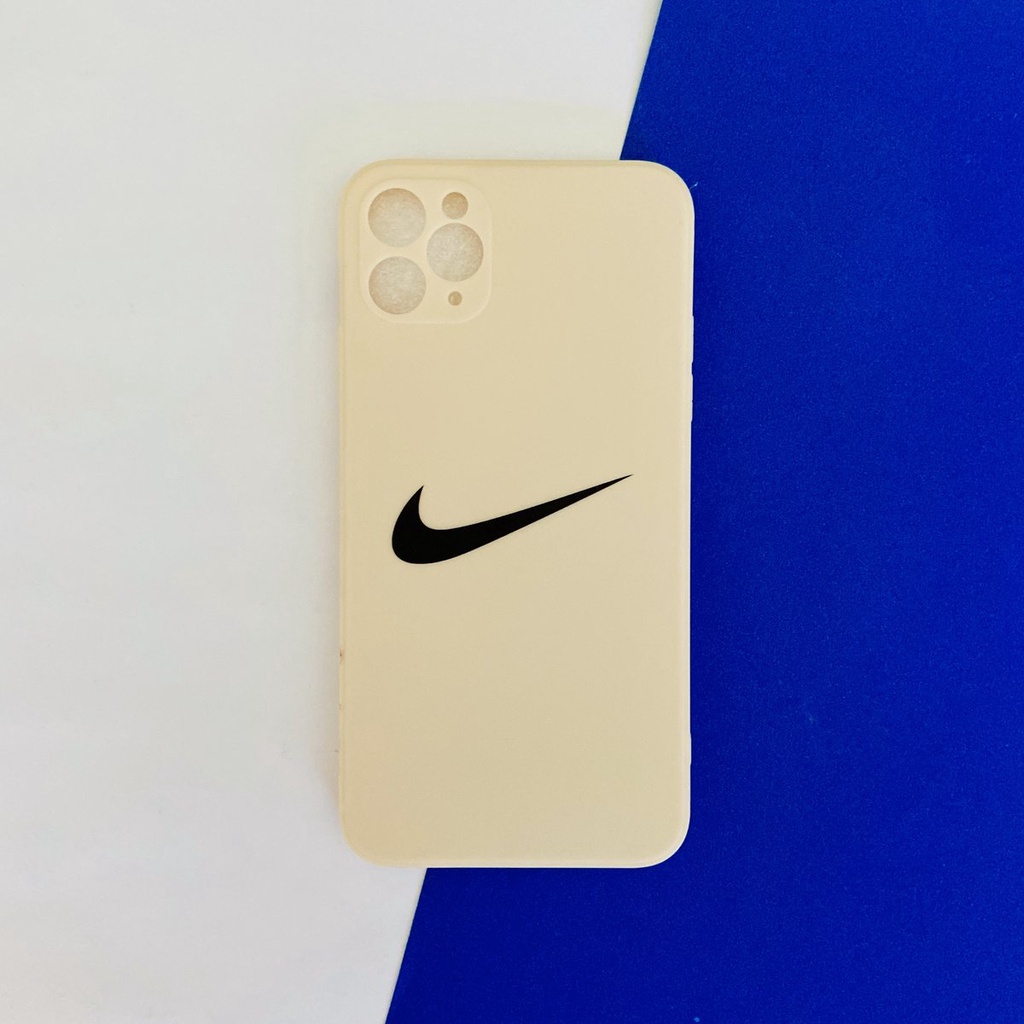 Capinha Nike Lisa Branco P/ iPhone 11 Pro Max