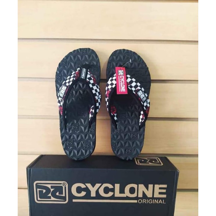 botinha da cyclone