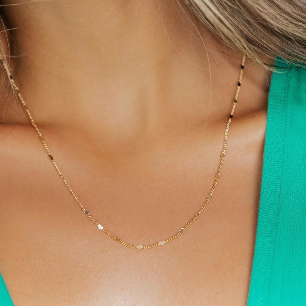 Colar com detalhe de coração banhado a ouro 18K