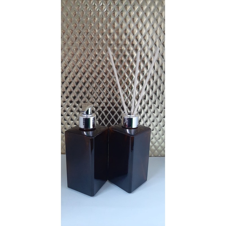 Kit 02 Frasco Luxo 250ml Ambar Lavabo Saboneteira E Difusor C/ 03 Vareta-Promoção