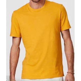 Camiseta amarelo ouro gola redonda malha fria