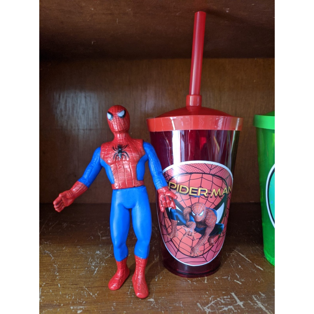 Copo 500ml + Boneco Infantil de Personagem Action Figure 15cm: Homem Aranha, Hulk, Naruto e Sonic! - Ótimo para lembracinha de aniversário e para montagem de kits infantis