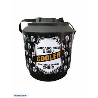 Cooler Preto de Plástico Reforçado para 30 Latas com alça Adesivado 10