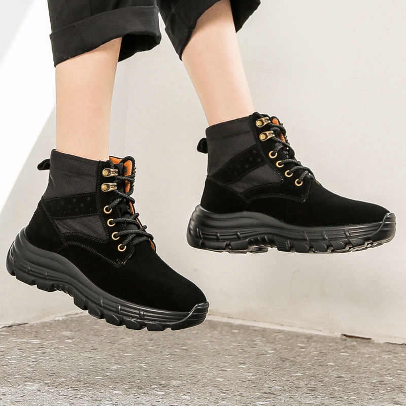 botas e sapatos femininos