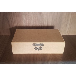 Caixa em mdf para Canivete com feicho 16x9x4,5