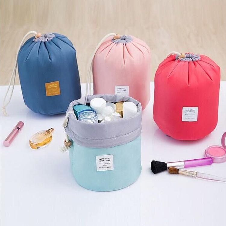 Bolsa Saco Necessaire Para Produtos Cosméticos Maquiagem Impermeável Volume Grande Nylon Prova D´ Água em Oferta na Shopee