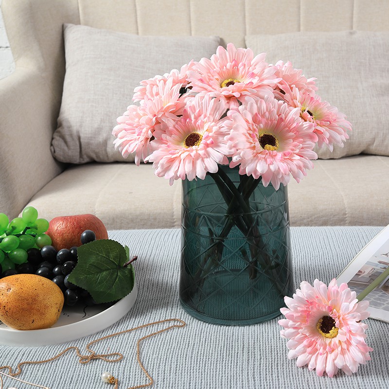 Flor Gerbera rosa Artificial para compor arranjos, vasos e decorar a sua  casa/ sala/ quarto/ mesa de jantar/ lavabo/ jardim | Shopee Brasil