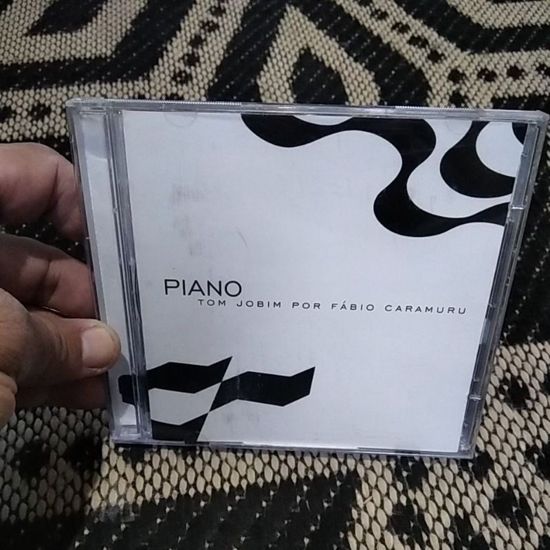 CD piano - Tom Jobim por Fábio Caramuru