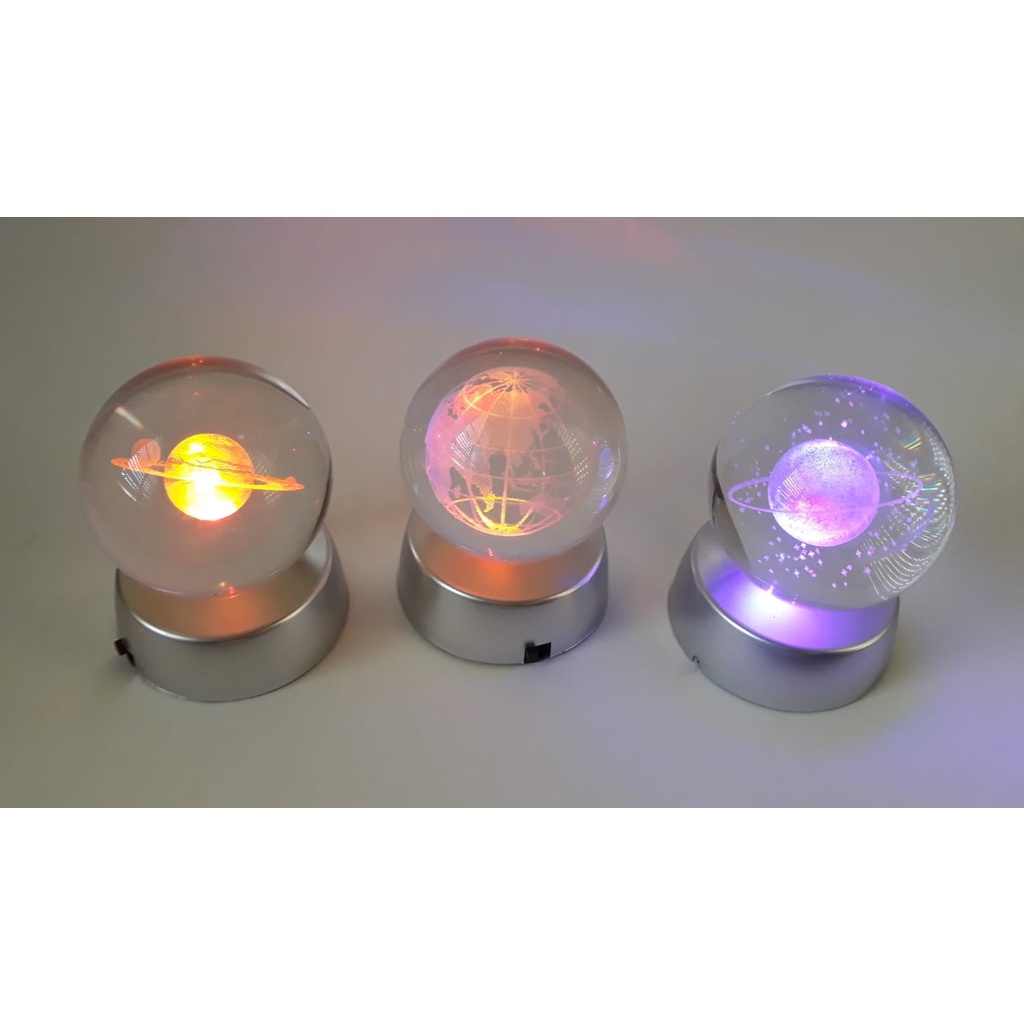 Kit Anéis de Saturno Lua ou Terra na bola de vidro gravado a Laser e mini base Led multicolorida a bateria Enfeite decoração