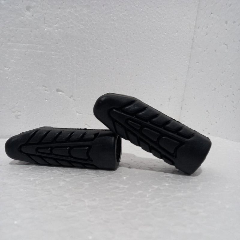 Par Borracha Do Estribo Titan 160 em Oferta na Shopee