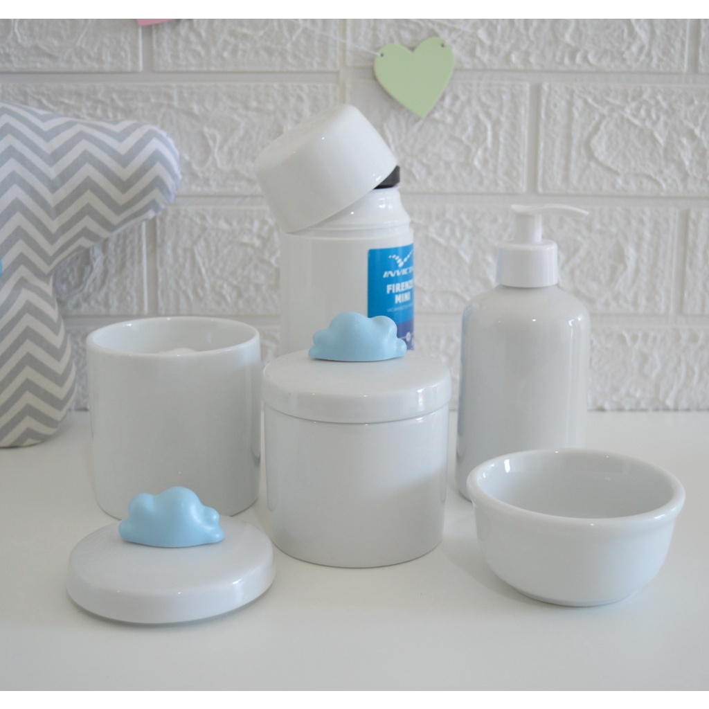 Kit Higiene Bebê K084 Menino Azul Maternidade Mini Térmica Banho Baby Limpeza Porcelanas Quarto Bancada Cotonete Algodão